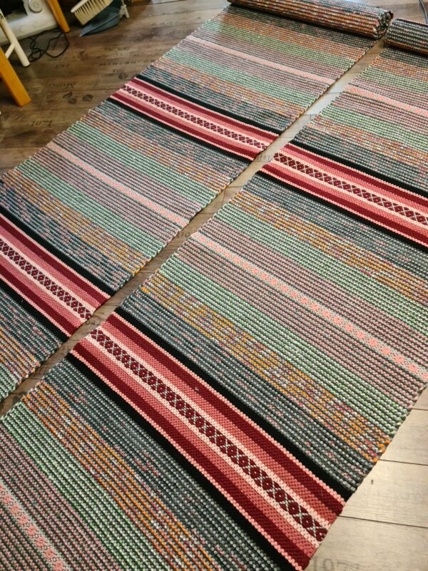 VÄRIKKÄÄT "HIRSIAITTA" RÄSYMATOT 3 x 4.00m